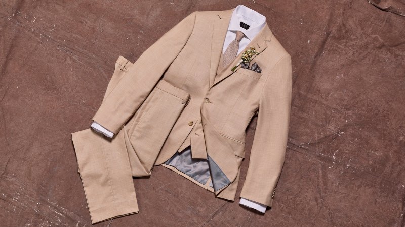 Van Heusen&apos;s Guide to Groomsmen Style